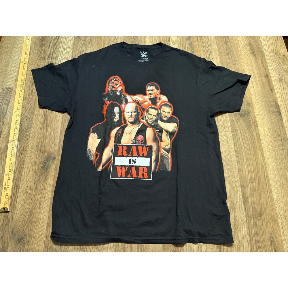 WWE Raw Is War T-Shirt Mens Size Large Black Attitude Era Legends Graphic Tee